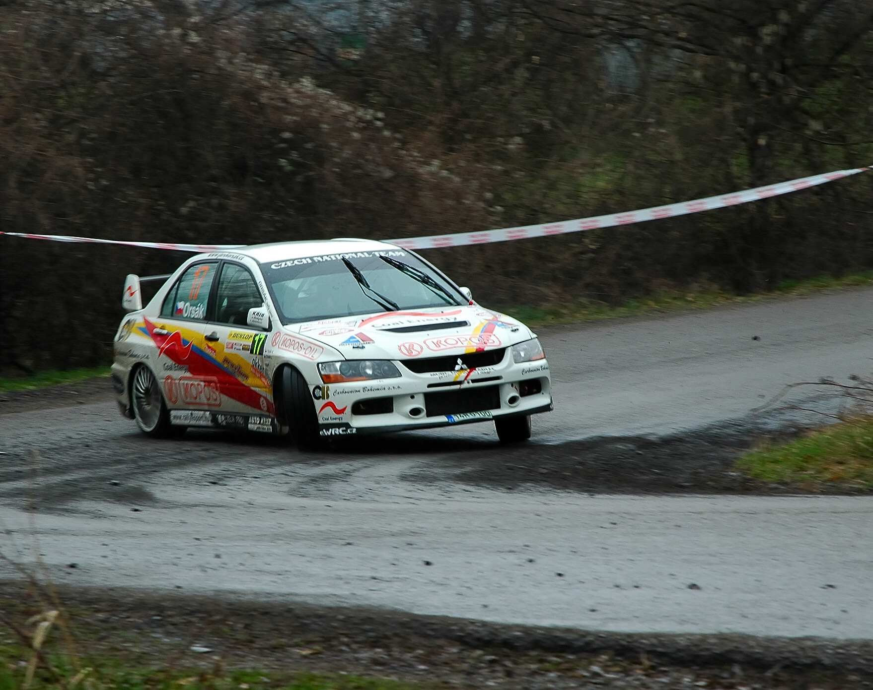Lancer EVO IX - Orsák